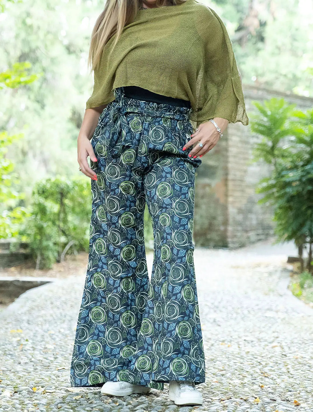 Pantalone donna anni 70 Sangita - Fiore spirale verde militare Namastemood